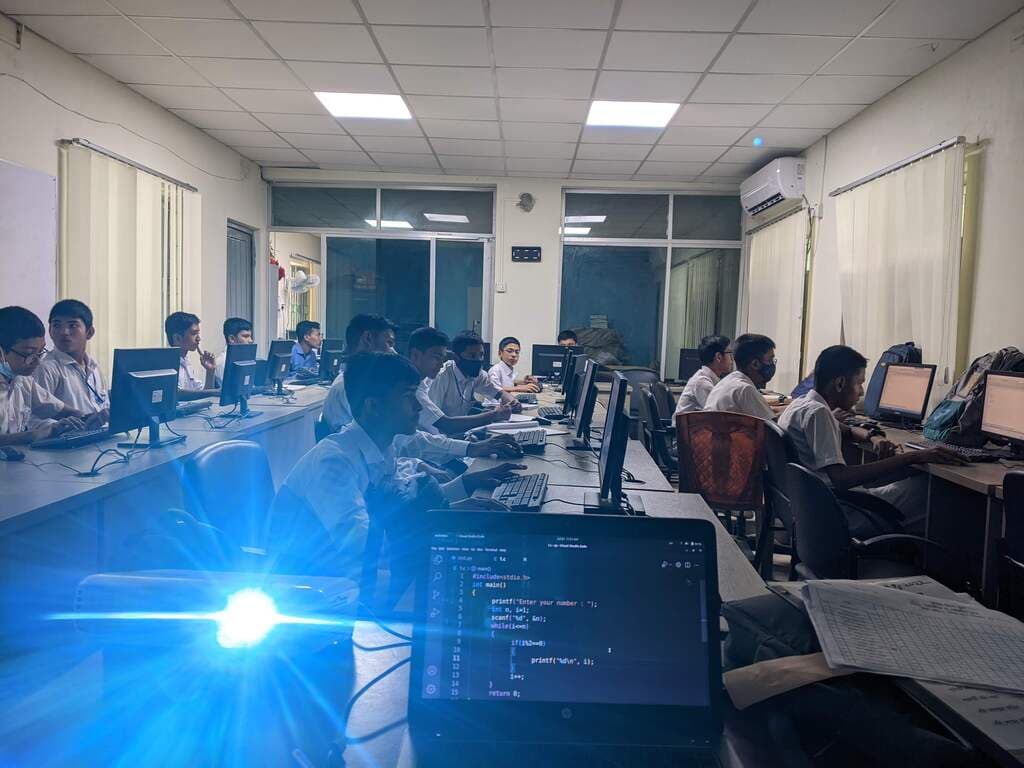 কুমিল্লা জিলা স্কুল প্রোগ্রামিং কোর্স 1