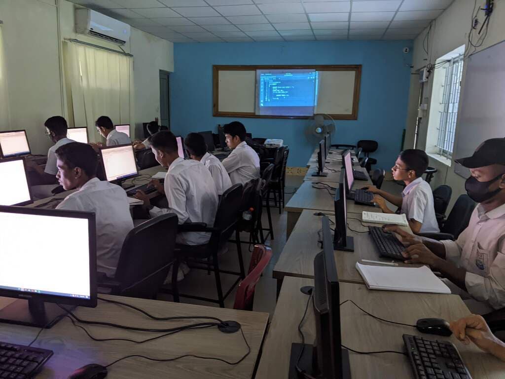 কুমিল্লা জিলা স্কুল প্রোগ্রামিং কোর্স 3
