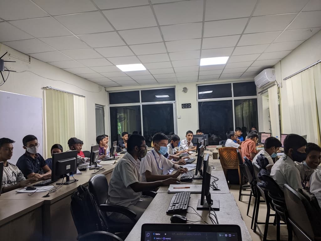 কুমিল্লা জিলা স্কুল প্রোগ্রামিং কোর্স 4